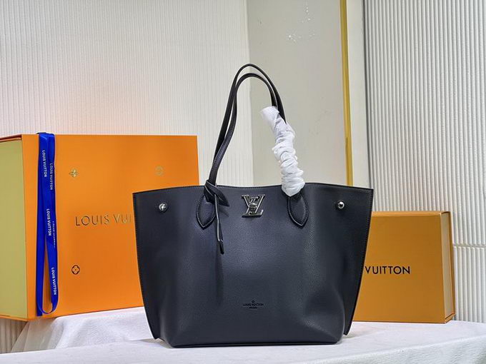 Louis Vuitton Bag 2022 ID:20220122-421